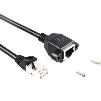 安定した猫6aはイーサネット ケーブル、ねじパネルの台紙が付いているRJ45延長ケーブルを保護した