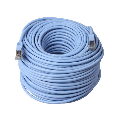 屋内イーサネットCat5e RJ45コネクターが付いている100m FTP STPポリ塩化ビニール ジャケットをパッチ・コード