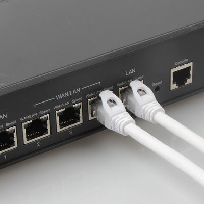 OEM猫6aのイーサネットLANケーブルはRJ45コネクターが付いている7/0.2 PVC/LSZHのジャケットを銅張りにする