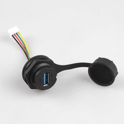 IP68はUSB 3.0のメス コネクタへの産業LANケーブル アセンブリXH 2.5を防水します