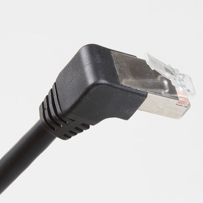 工場直接CAT 6のイーサネット ケーブルのコネクターの付属品の直角のプラグ